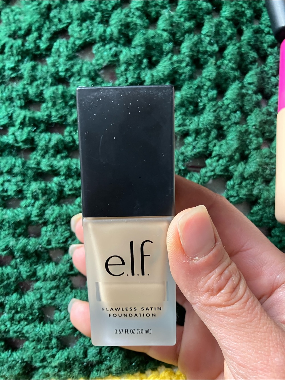Makeup Foundation bundle - Picture 6 of 7